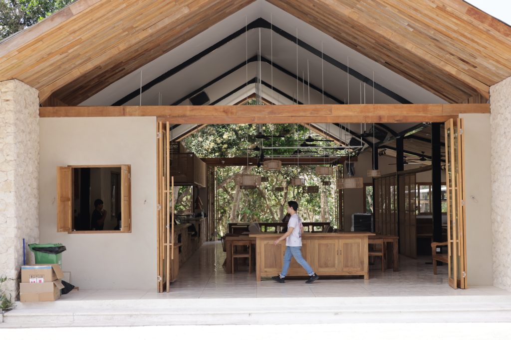 Tanah, Uluwatu, Bali, Bakery, Grill, Breakfast, Brunch, Coffee, Lunch, Dinner, Cocktail